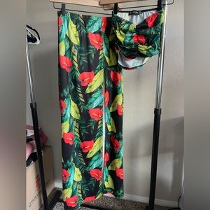 2 Piece Top and Skirt Combo - US Women’s Size 6